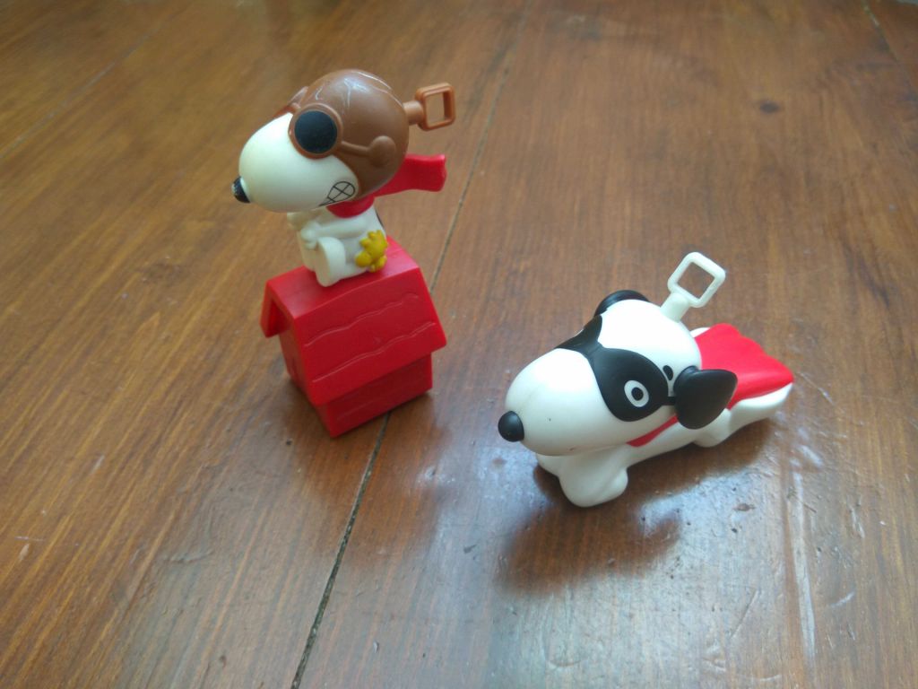Игрушки фигурки собачки Снупи Snoopy Peanut McDonald's цена за штуку - фото фото фото 1