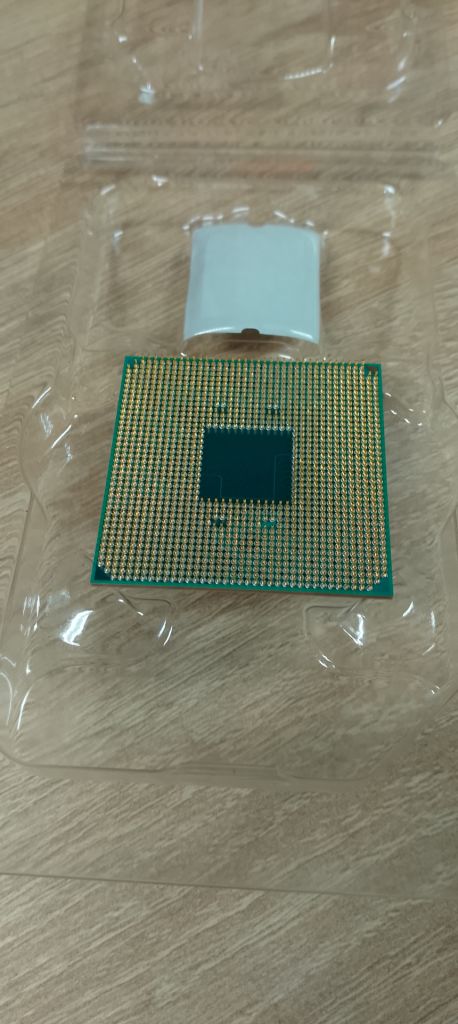 AMD Athlon 200GE - фото фото фото 1