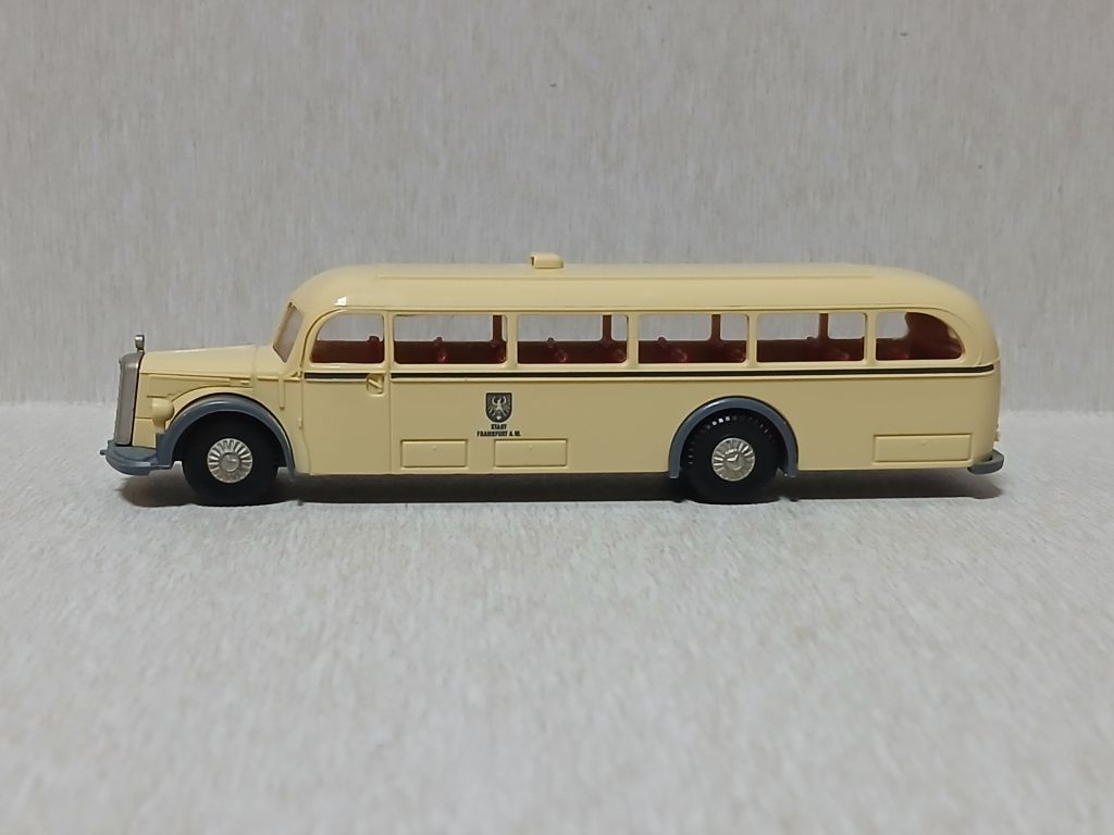 Автобус MB O 5000. BREKINA 1:87 H0  (31717)інд4. - фото фото фото 4