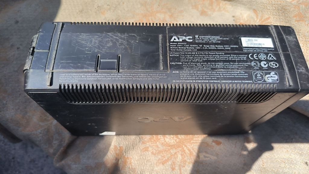 Безперебійник ДБЖ UPS APC Back-UPS RS550  (BR550GI) - фото фото фото 4