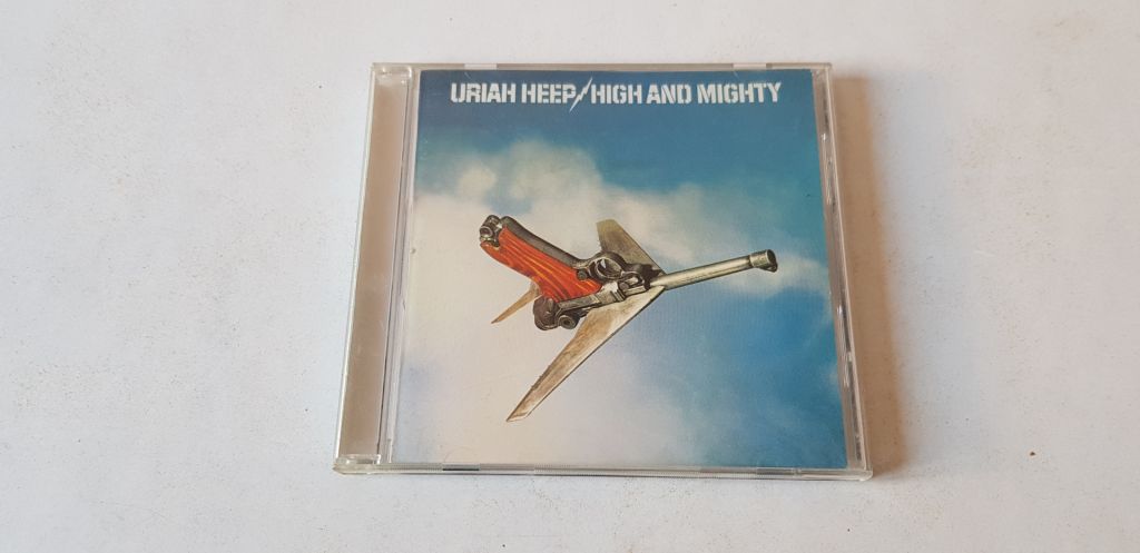 Uriah Heep High And Mighty - фото фото фото 0