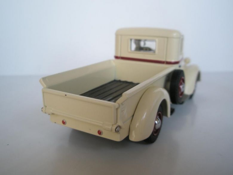 REO Speedwagon Pickup 1939. Matchbox Mattel YTC04.   -1345- - фото фото фото 2