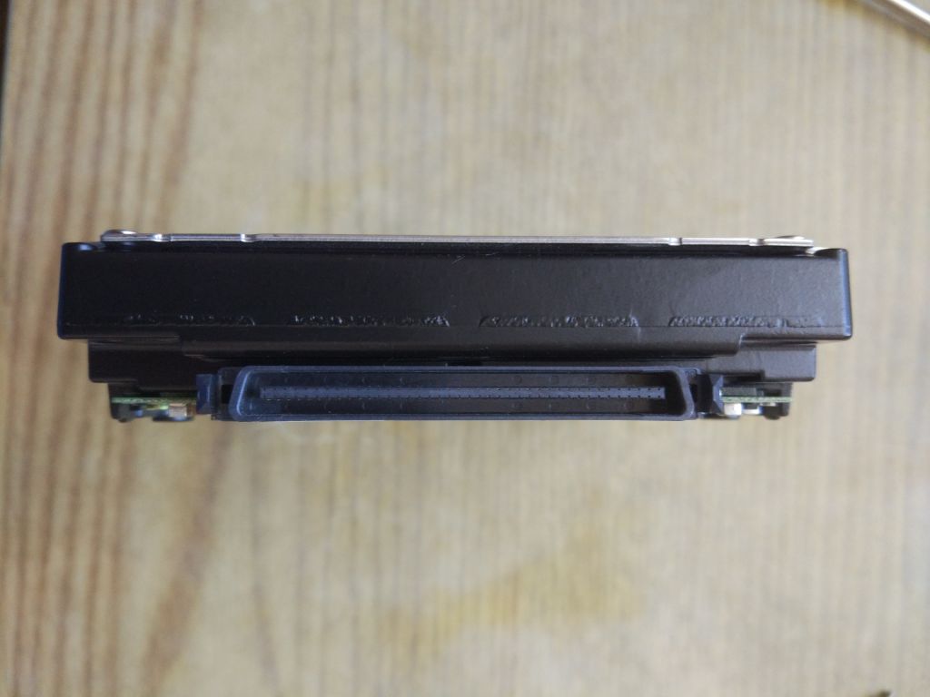 HDD Hitachi Ultrastar 73 GB ULTRA320 SCSI - фото фото фото 2