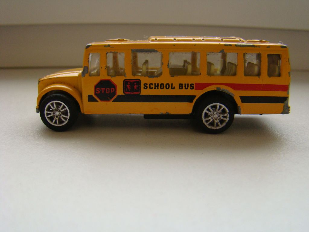 Модель машинки Автобус SCHOOL BUS. - фото фото фото 0