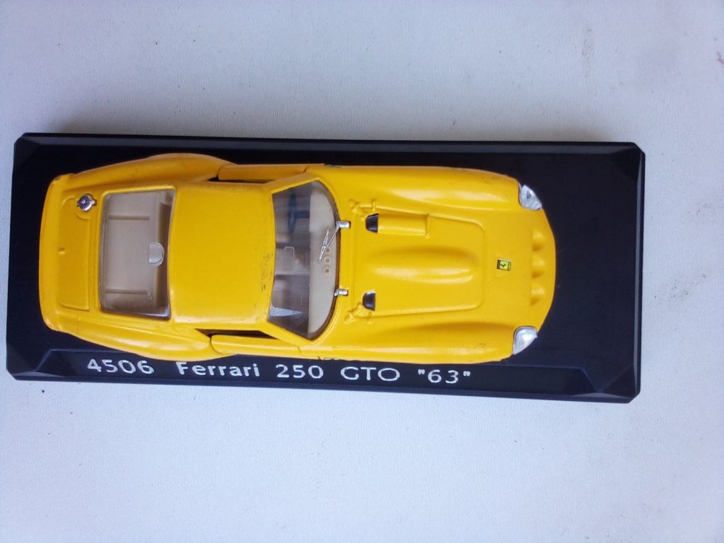FERRARI 250 GTO ‘63 by Solido 1/43 жовта - фото фото фото 3