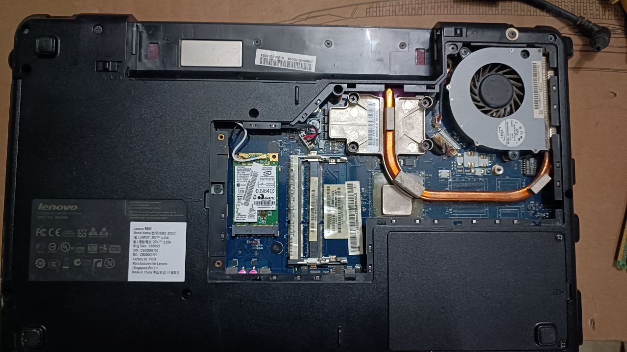 Ноутбук Lenovo B550  Аукцион - фото фото фото 3