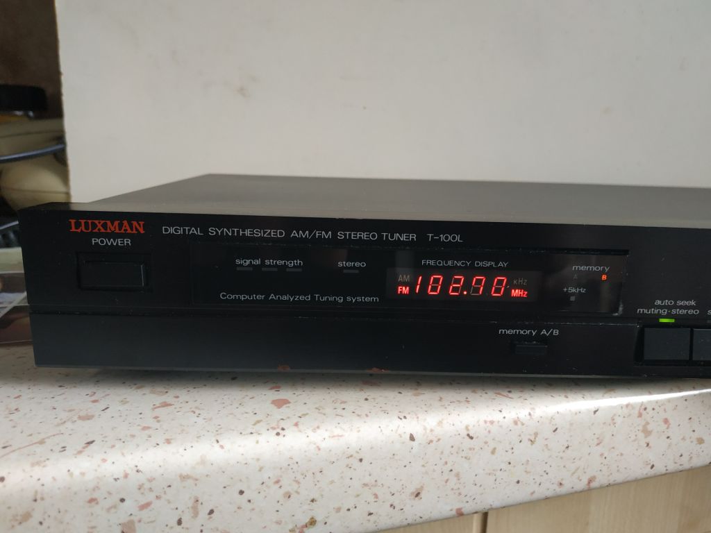 Luxman T-100 L - фото фото фото 1