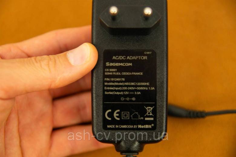 Блок живлення, 12V, 3A, Sagecom, якісний, з Німеччини - фото фото фото 3