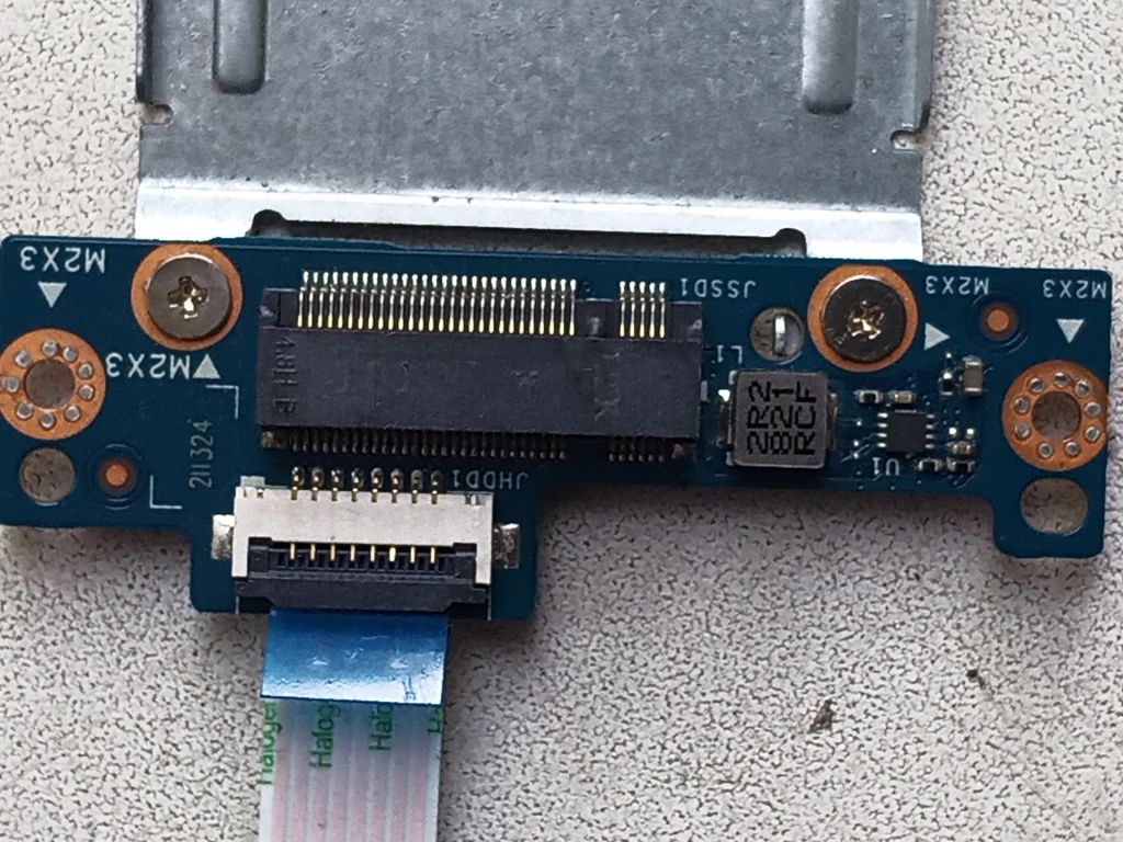 Б/У Роз'єм для SSD M.2 з кріпленням ноутбука HP 250 G6 - фото фото фото 2