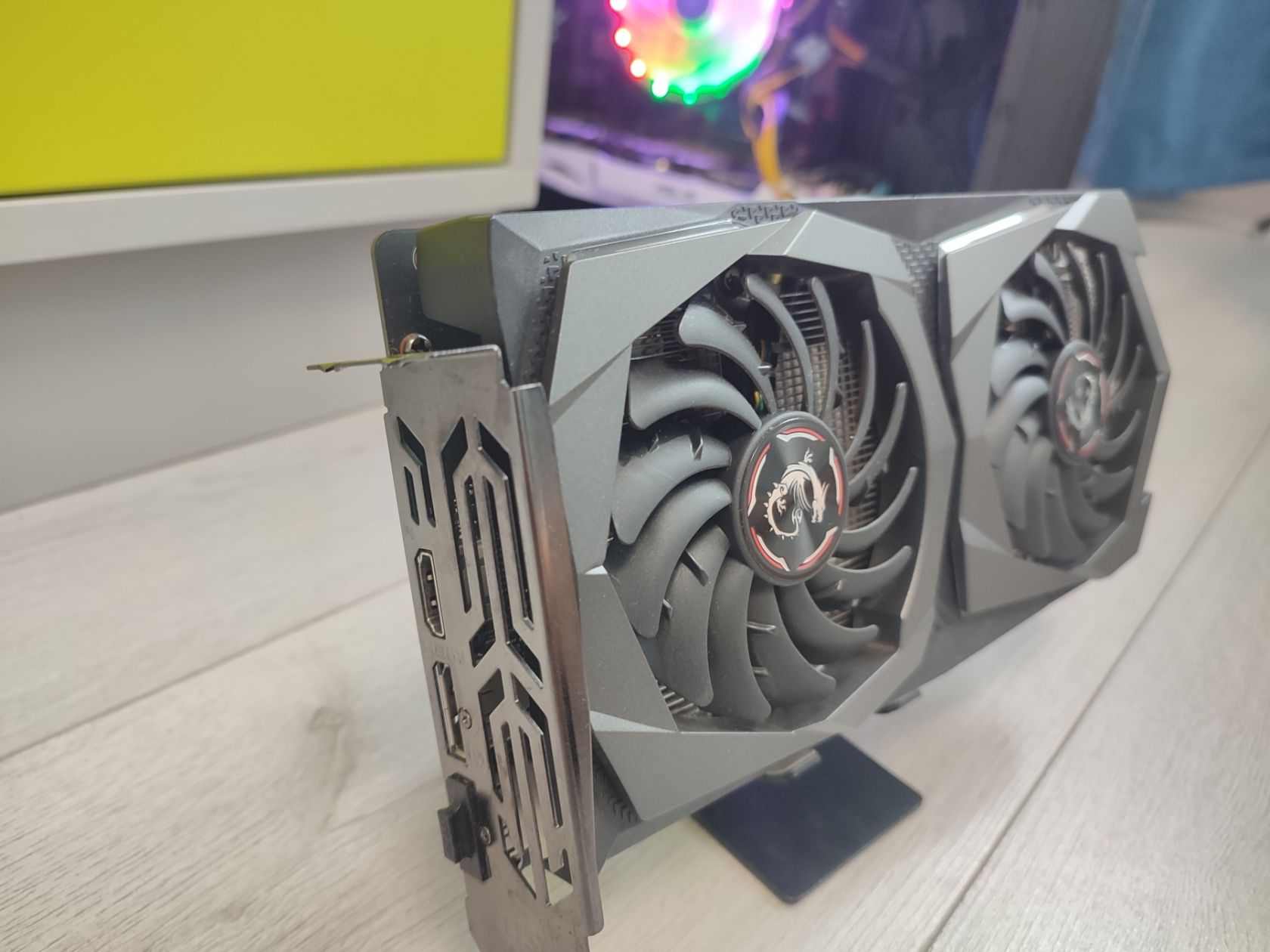 Видеокарта MSI GeForce GTX 1650 4GB  (GDDR6) - фото фото фото 1