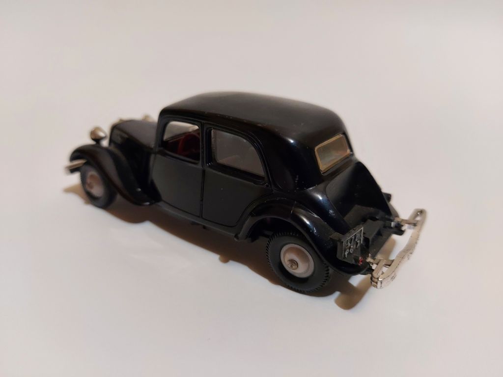 Norev 1:43  (plastic) Citroen 11 A  (1936) - фото фото фото 2
