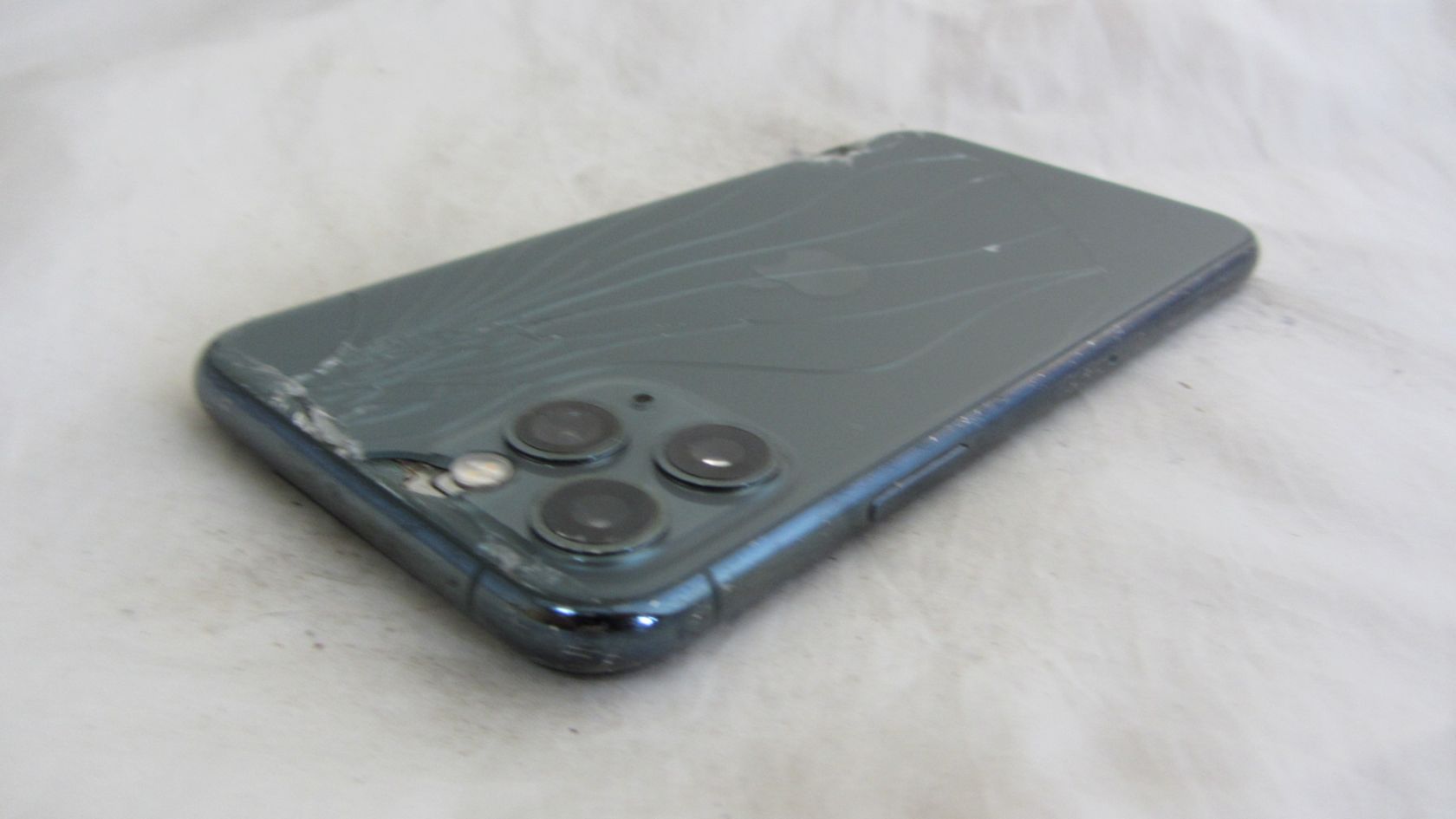 Apple iPhone 11 Pro 64Gb Gray Neverlock - фото фото фото 4