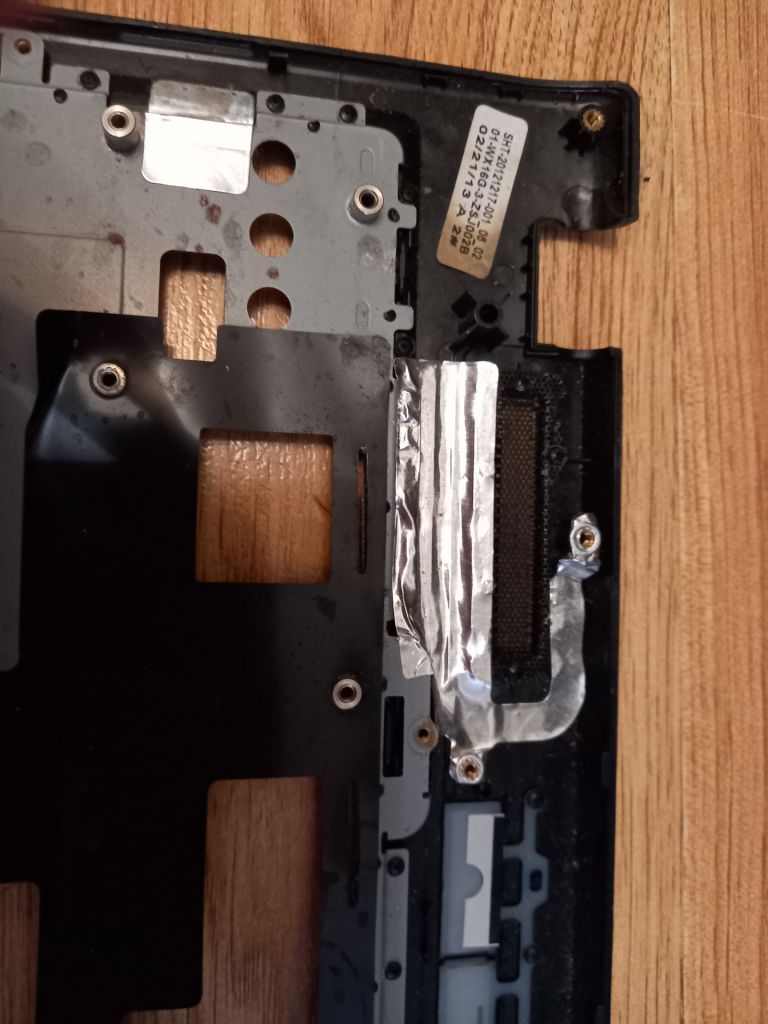Топкейс середня частина MSI MS-16GA - фото фото фото 4