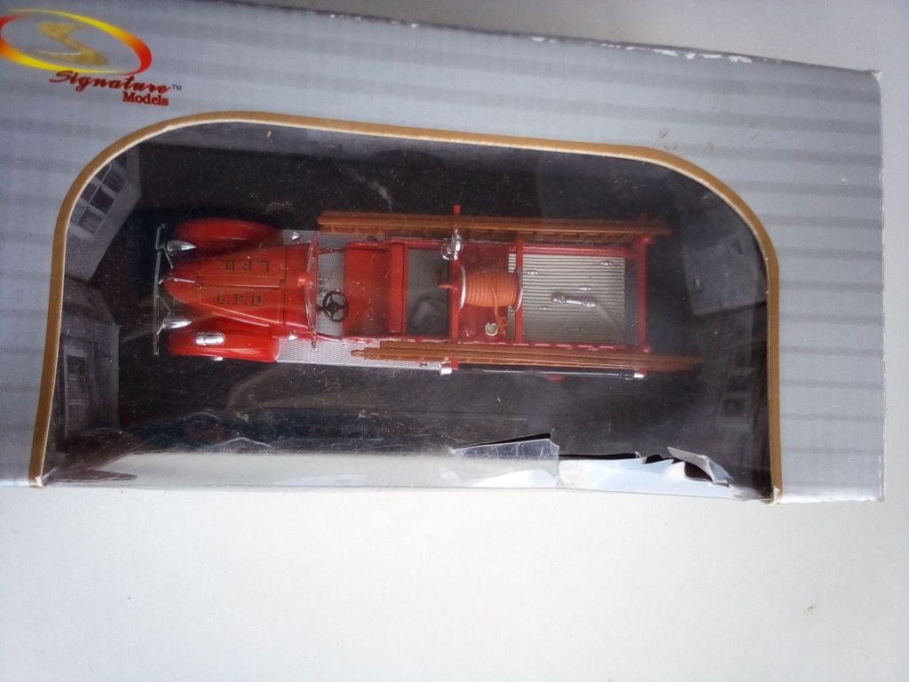 1939 Packard Fire Engine by Yat Ming 1/43 - фото фото фото 8