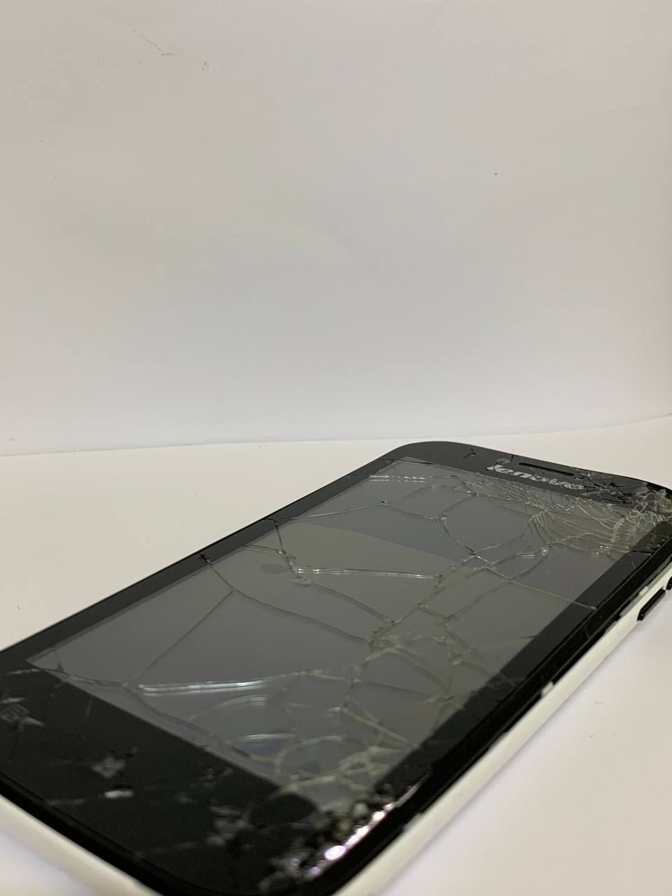 Lenovo A706 - фото фото фото 2