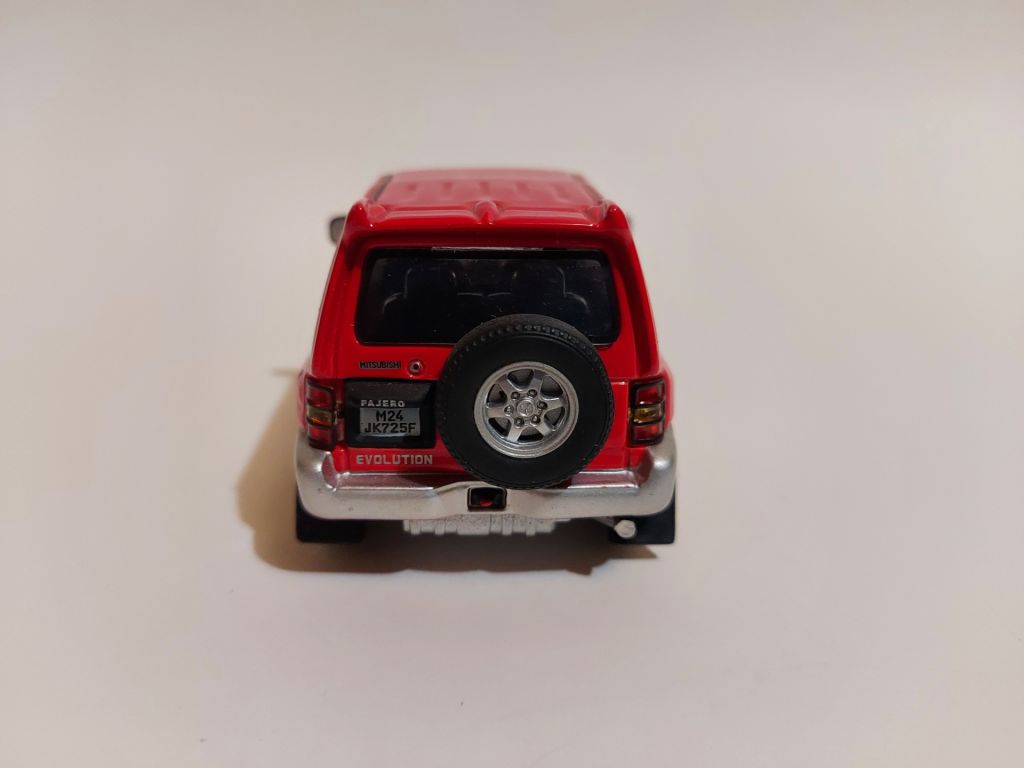 Hongwell Cararama 1:43 Mitsubishi Pajero - фото фото фото 2
