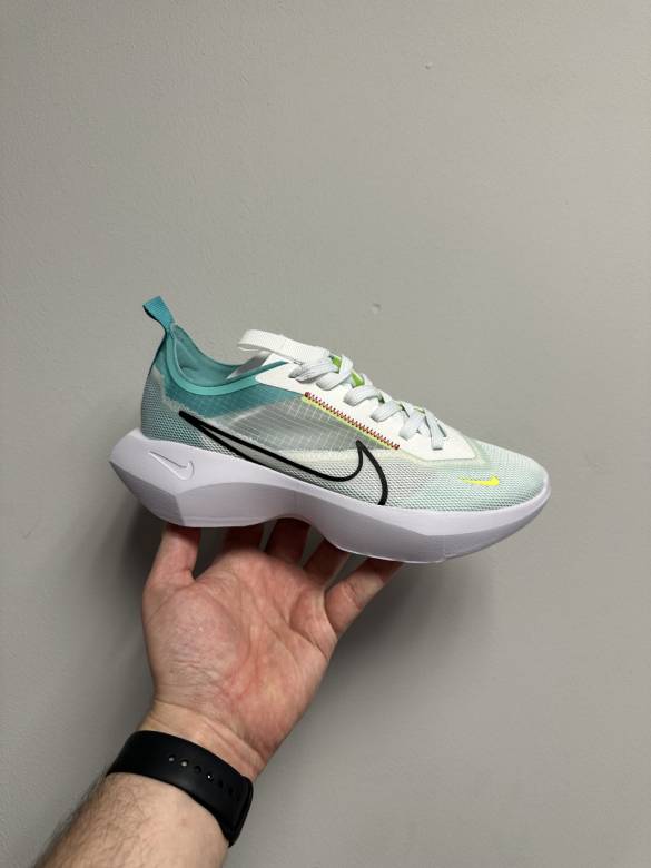 Nike VISTA LITE Barely Volt White 37 - фото фото фото 0
