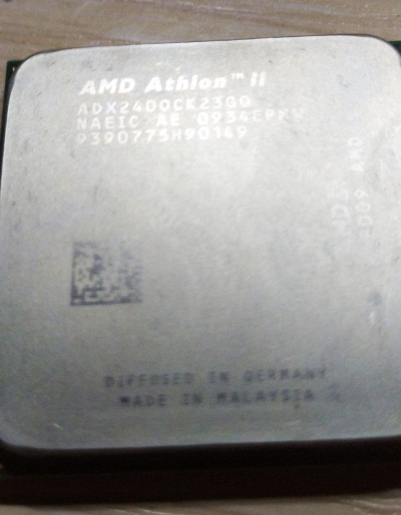 Процессор AMD Athlon II X2 240 - фото фото фото 0