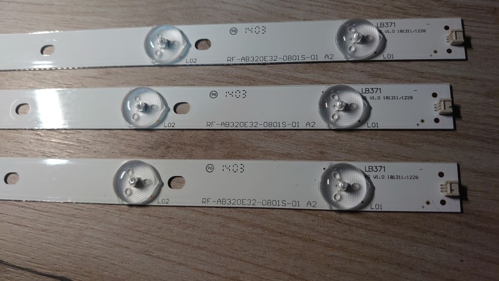 ПІДСВІТКА ДЛЯ ТВ BRAVIS LED 32C1700 RF-AB320E32-0801S-01 - фото фото фото 3