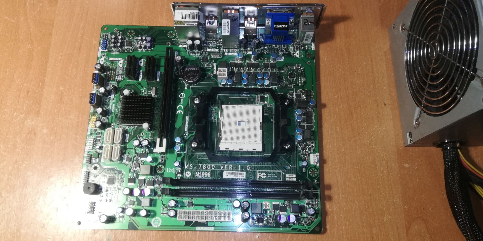 Материнская плата MSI Medion MS-7800      (Socket FM2, AMD A75,PCI-Express 16)#2 - фото фото фото 0