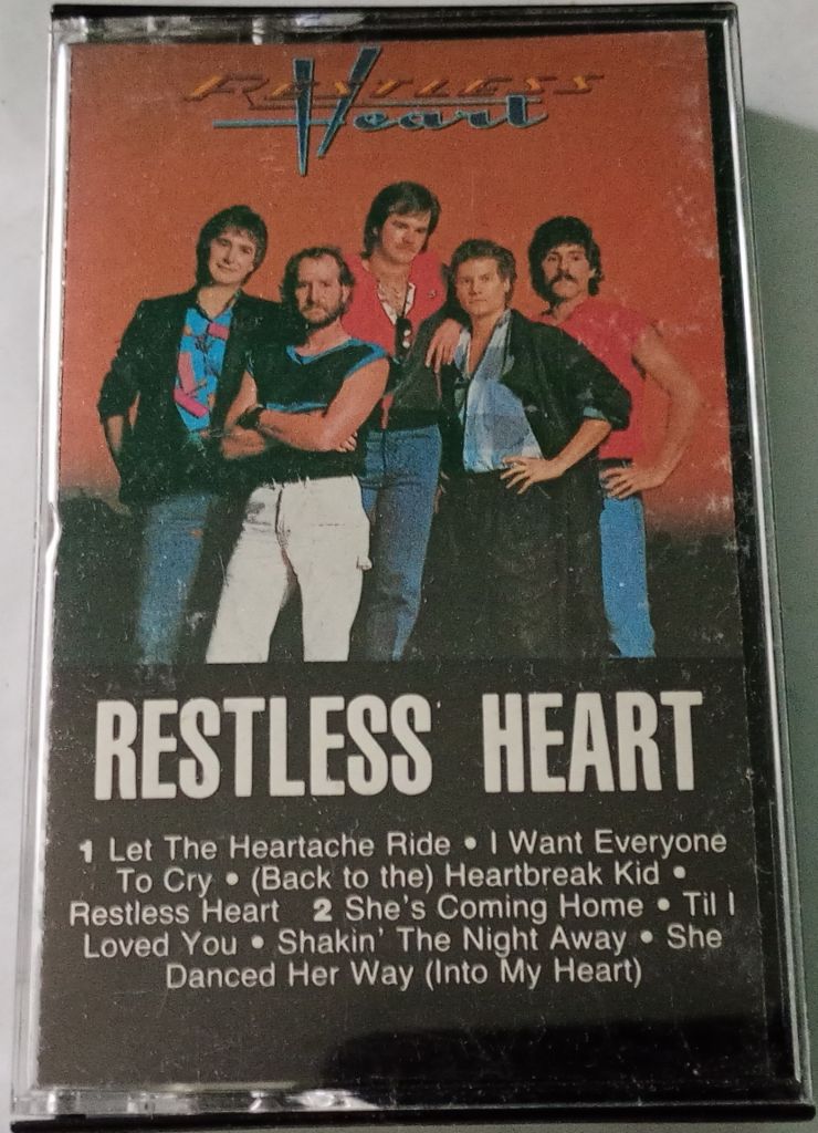 RESTLESS HEART.  Cassette  US - фото фото фото 0