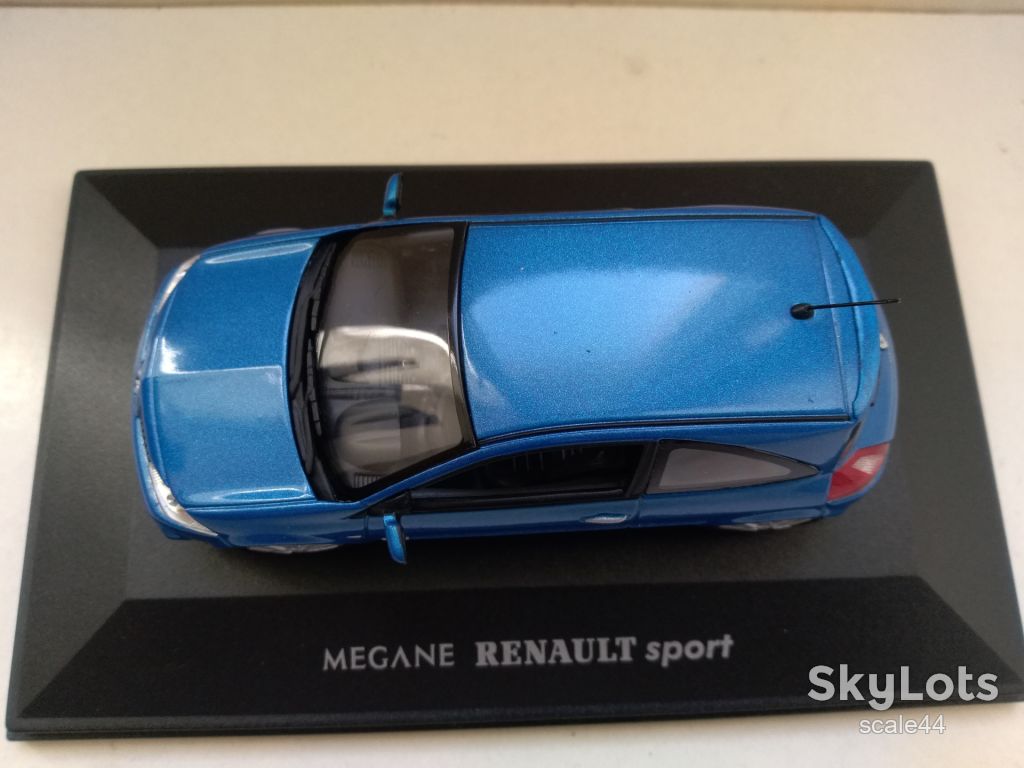 Renаult Megan Sport.Universal Hobbies.1:43 - фото фото фото 6