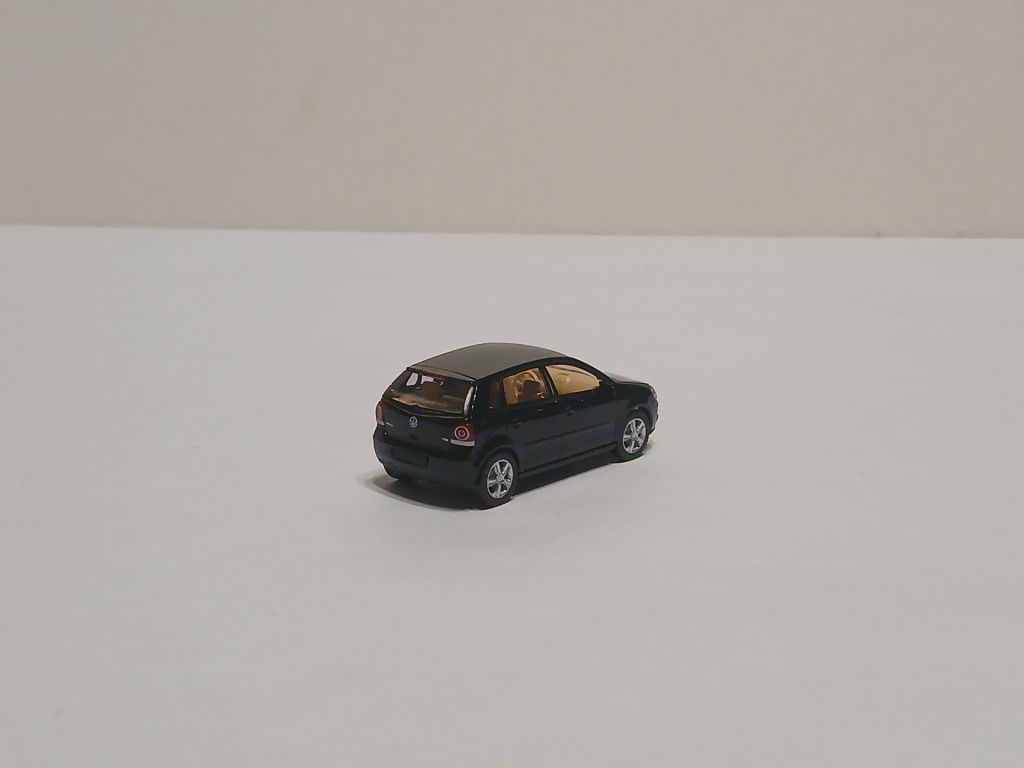 Автомобіль VW Polo. WIKING 1:87 H0  (11850.10/4). - фото фото фото 1