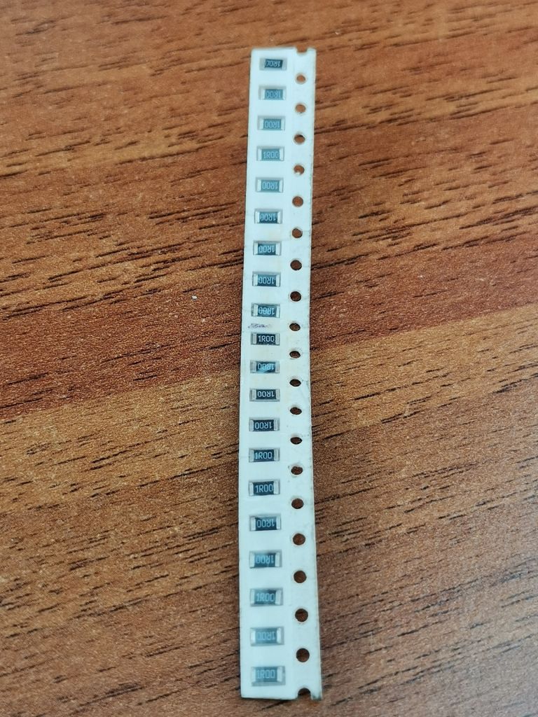 Резистор SMD 1Ом 1R00 - фото фото фото 3