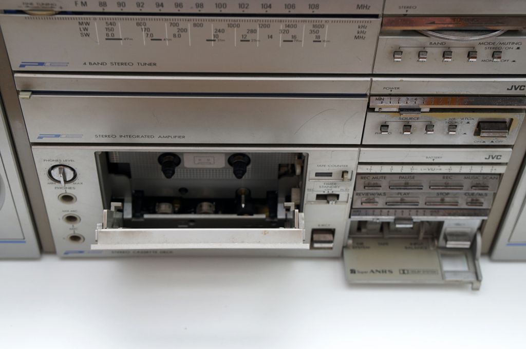 JVC Stereo Radio Cassette PC-T5L - фото фото фото 6