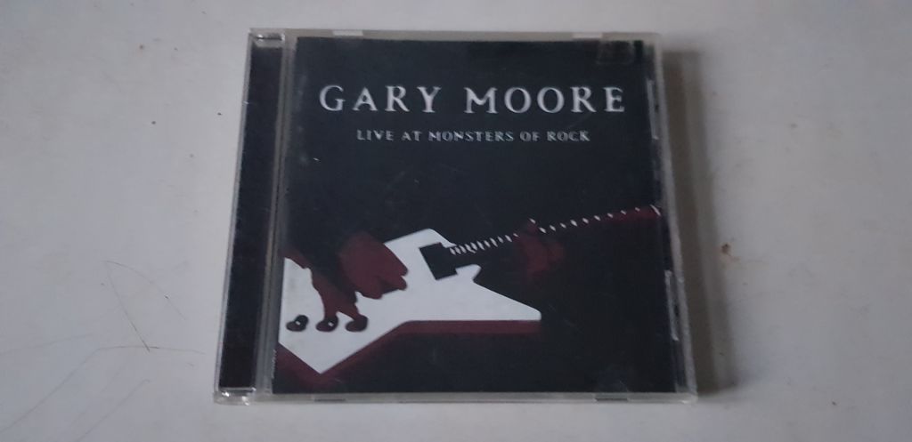 Gary Moore Live At Monsters Of Rock - фото фото фото 0