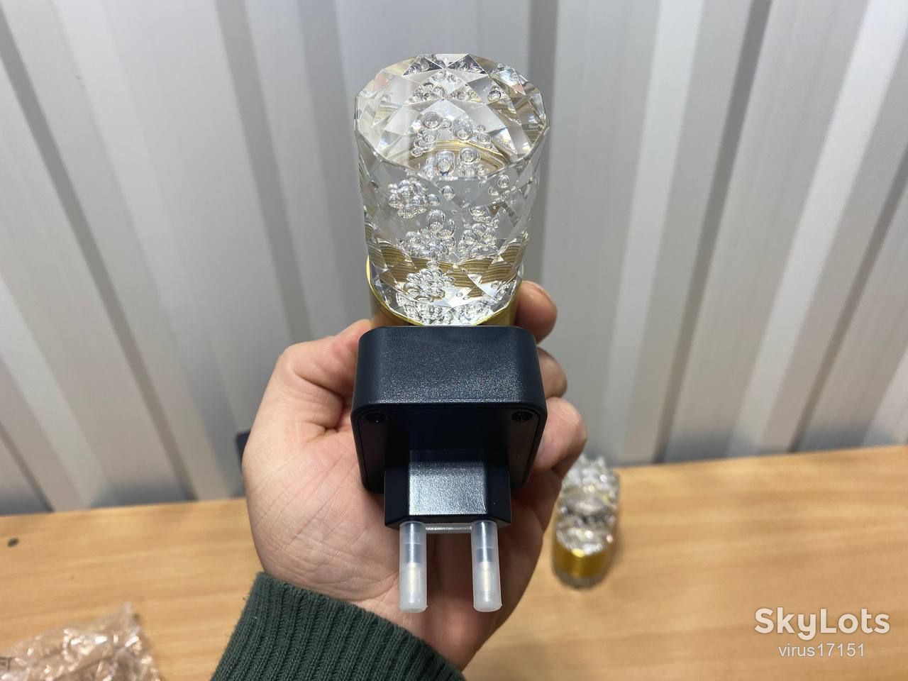 Світлодіодні нічники оснащені датчиком сутінків, який автоматично вмикає світло в темряві - фото фото фото 4