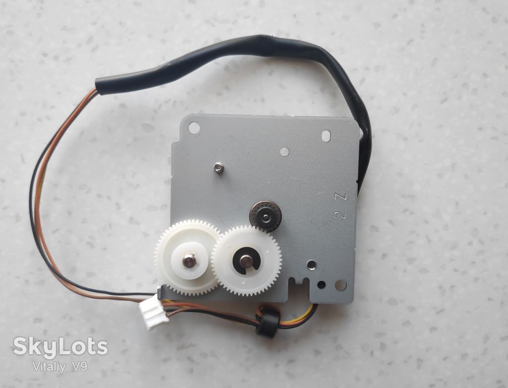 Шаговый двигатель Mitsumi M35SP-11NK LF. - фото фото фото 2