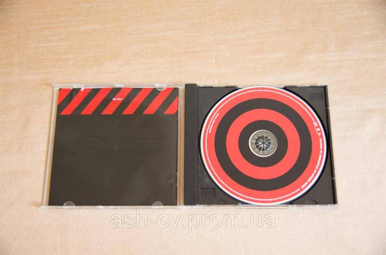Музичний диск CD. U2 - How to dismantle an atomic bomb - фото фото фото 1