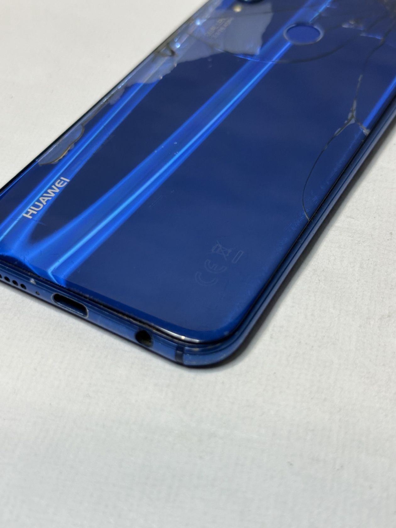 Huawei P20 lite Blue   (ANE-LX1) Оригинал! 4/64gb - фото фото фото 5
