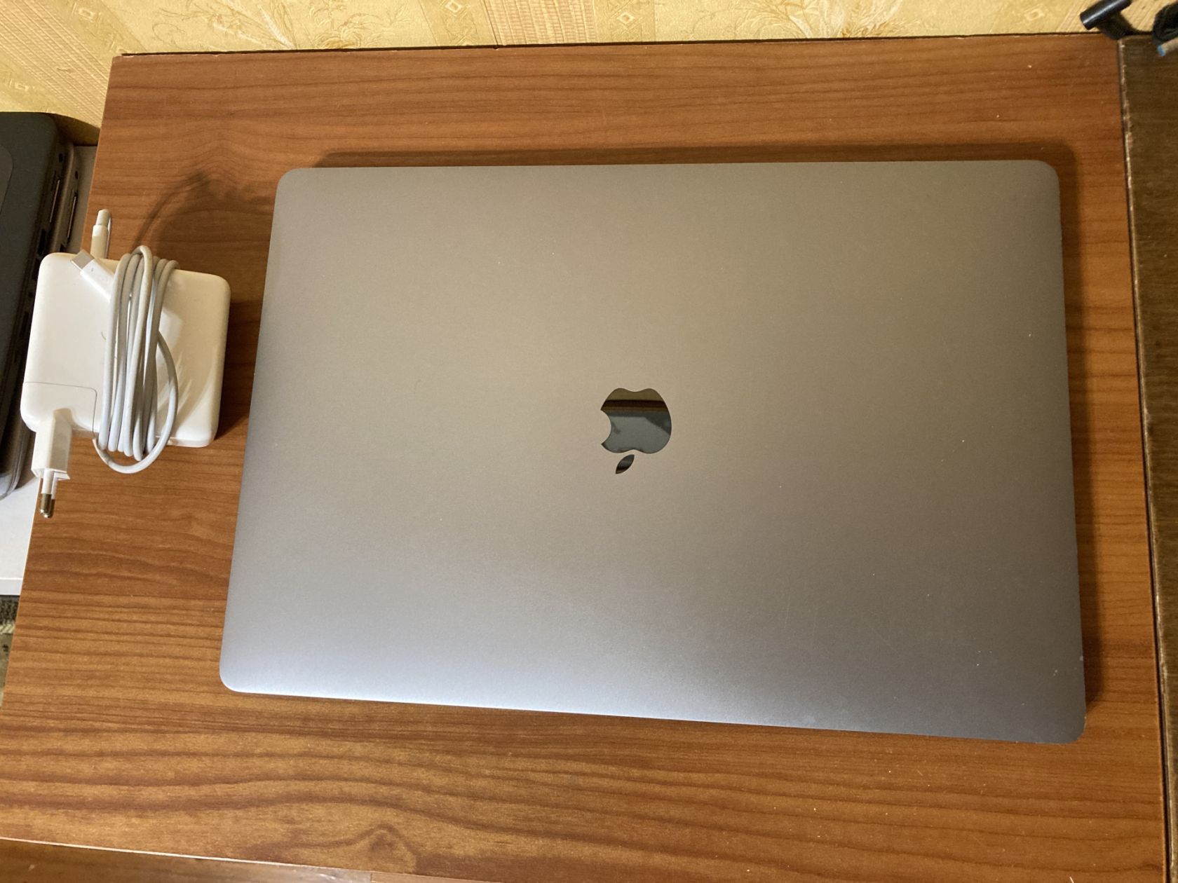 Ноутбук macbook pro a2141 16’’ 2019 по частинах    (читайте перед покупкою) - фото фото фото 2