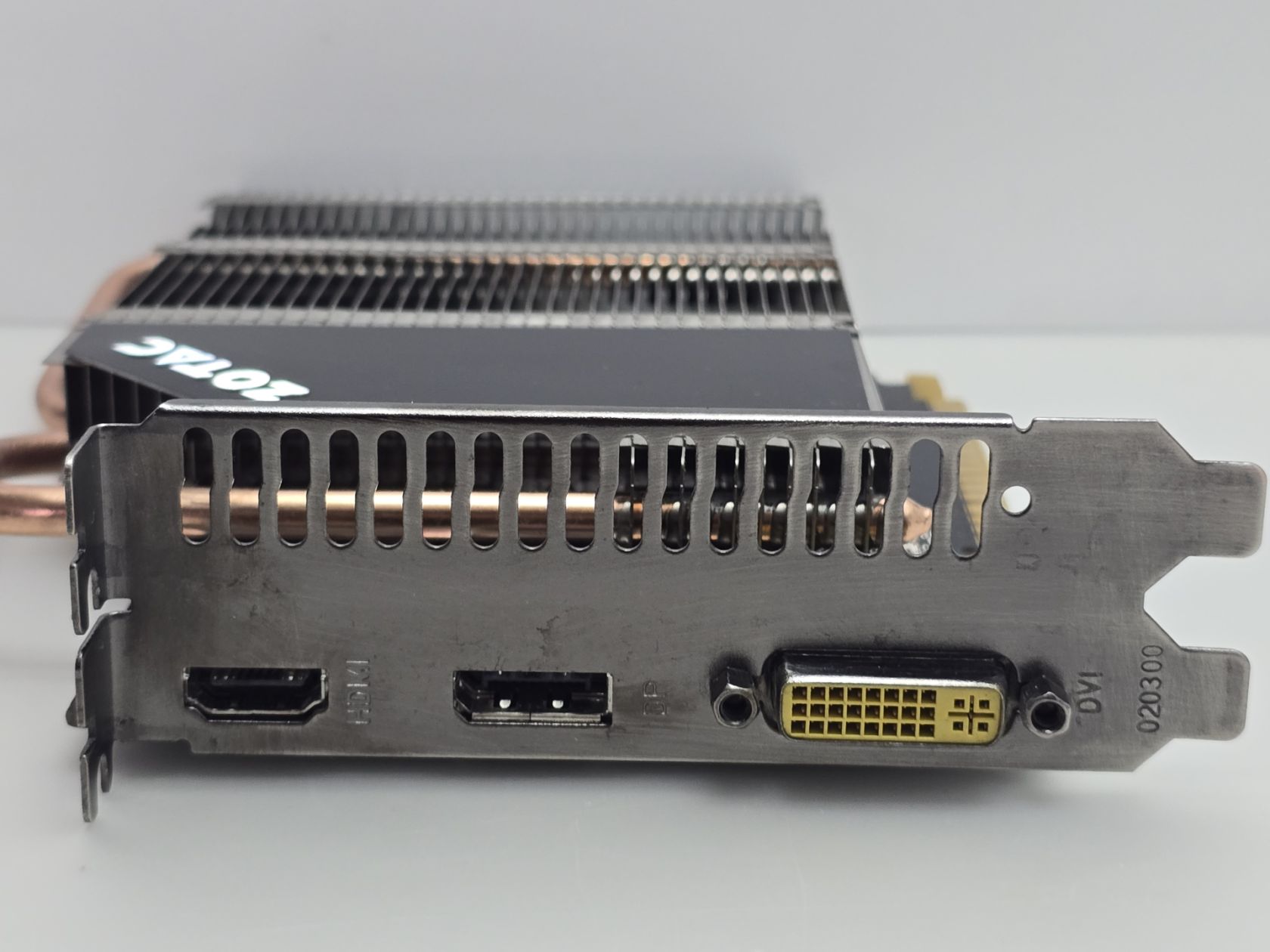 Відеокарта Zotac GeForce GTX 750 1GB SILENT   (GDDR5,128 Bit,HDMI,PCI-Ex,Б/у) - фото фото фото 1