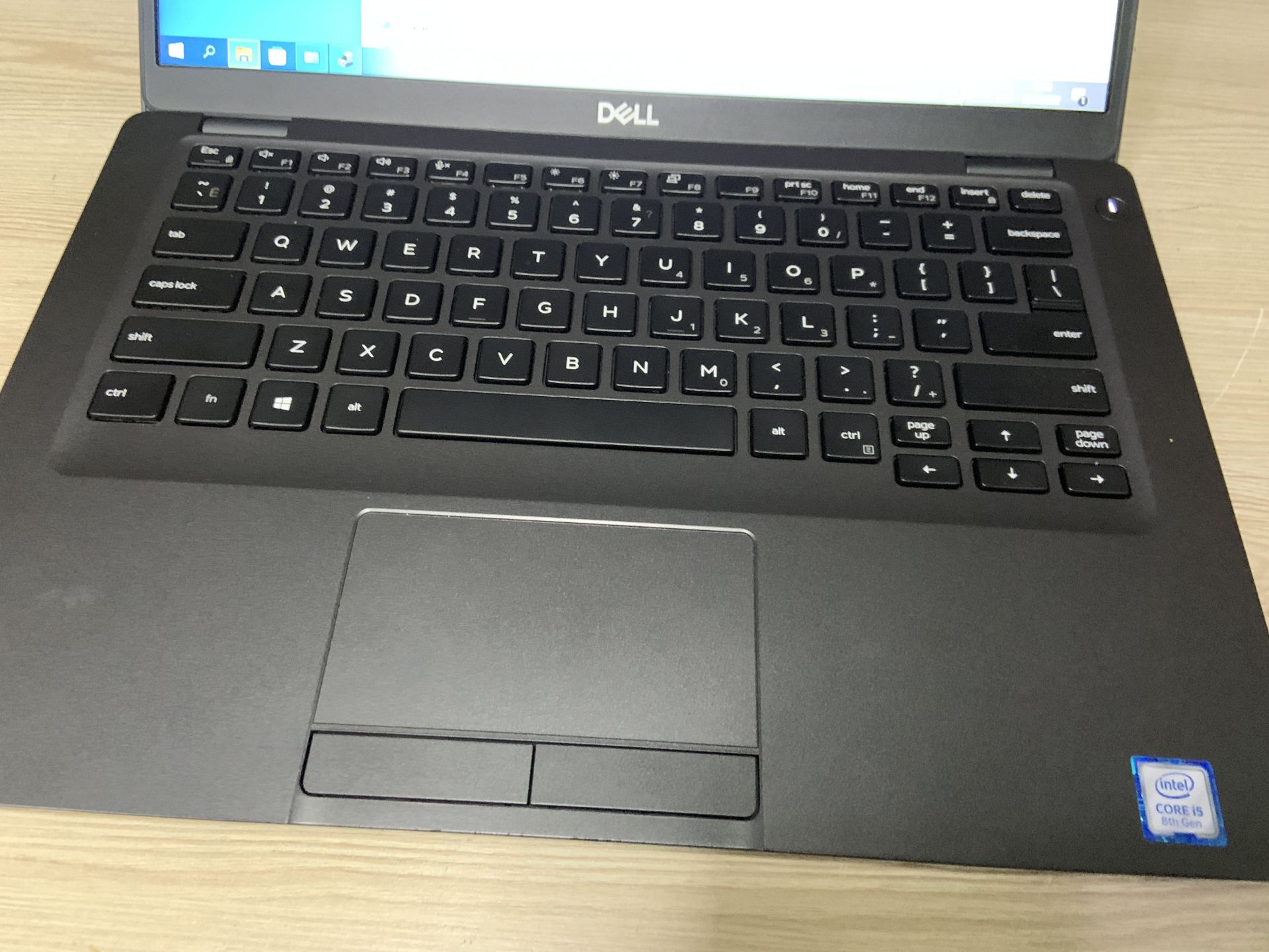 Dell Latitude 5400 14 IPS/i5-8365u/8gb/256ssd/Intel HD - фото фото фото 1