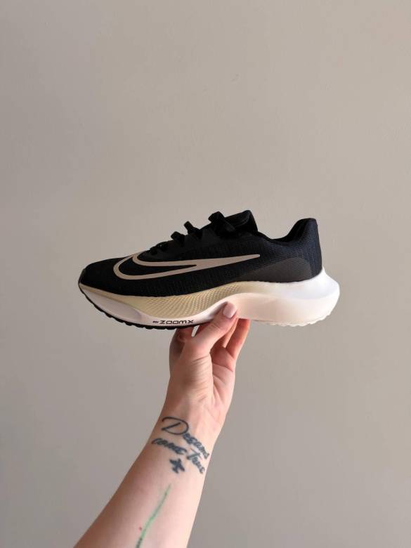 Nike Air ZoomX Fly 5 Black White 40 - фото фото фото 0