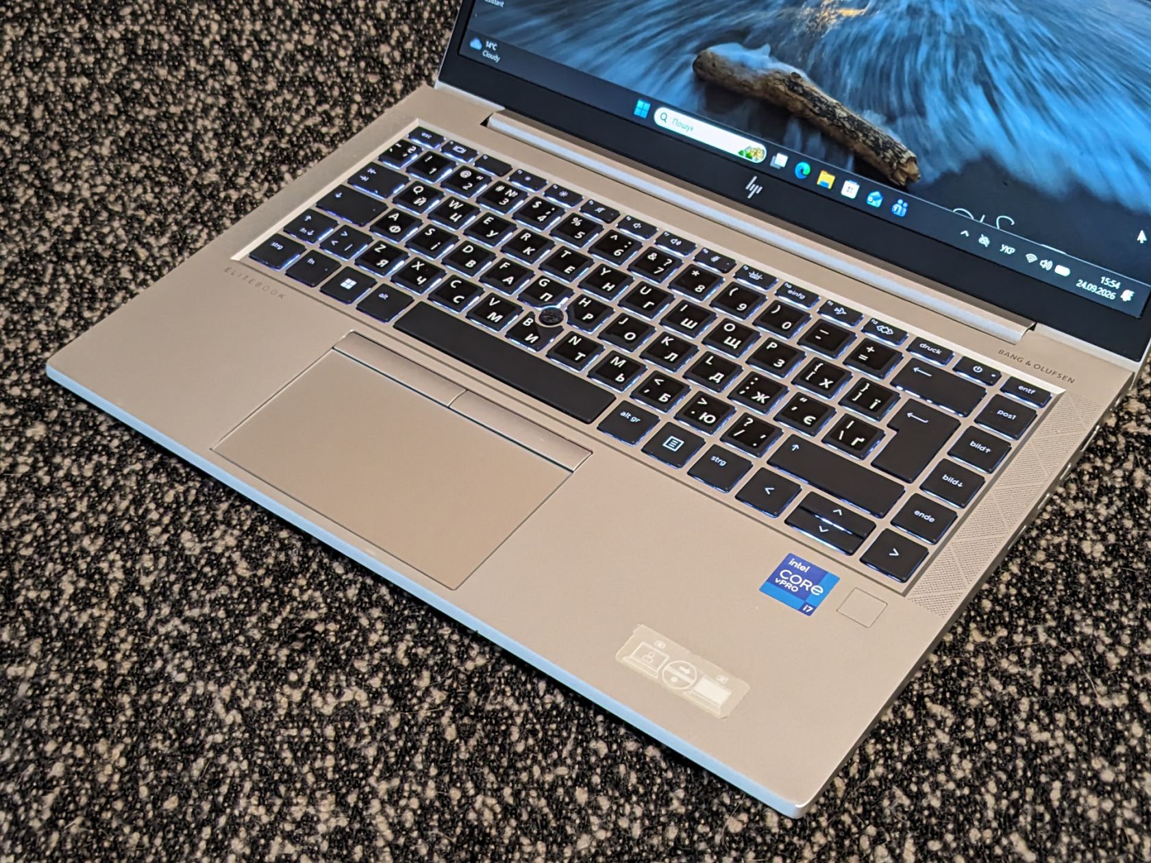 HP EliteBook 840 g8 • Intel®Core™ i7-1165G7|16|512|Intel®Iris Xe Graphics - фото фото фото 3