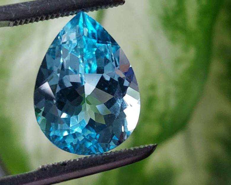 Натуральный топаз 15.34ct 18x13mm - фото фото фото 8