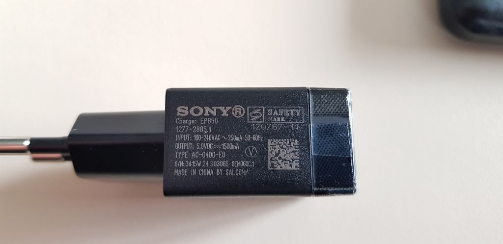 Sony 5v 1.5a ОРИГИНАЛ - фото фото фото 1