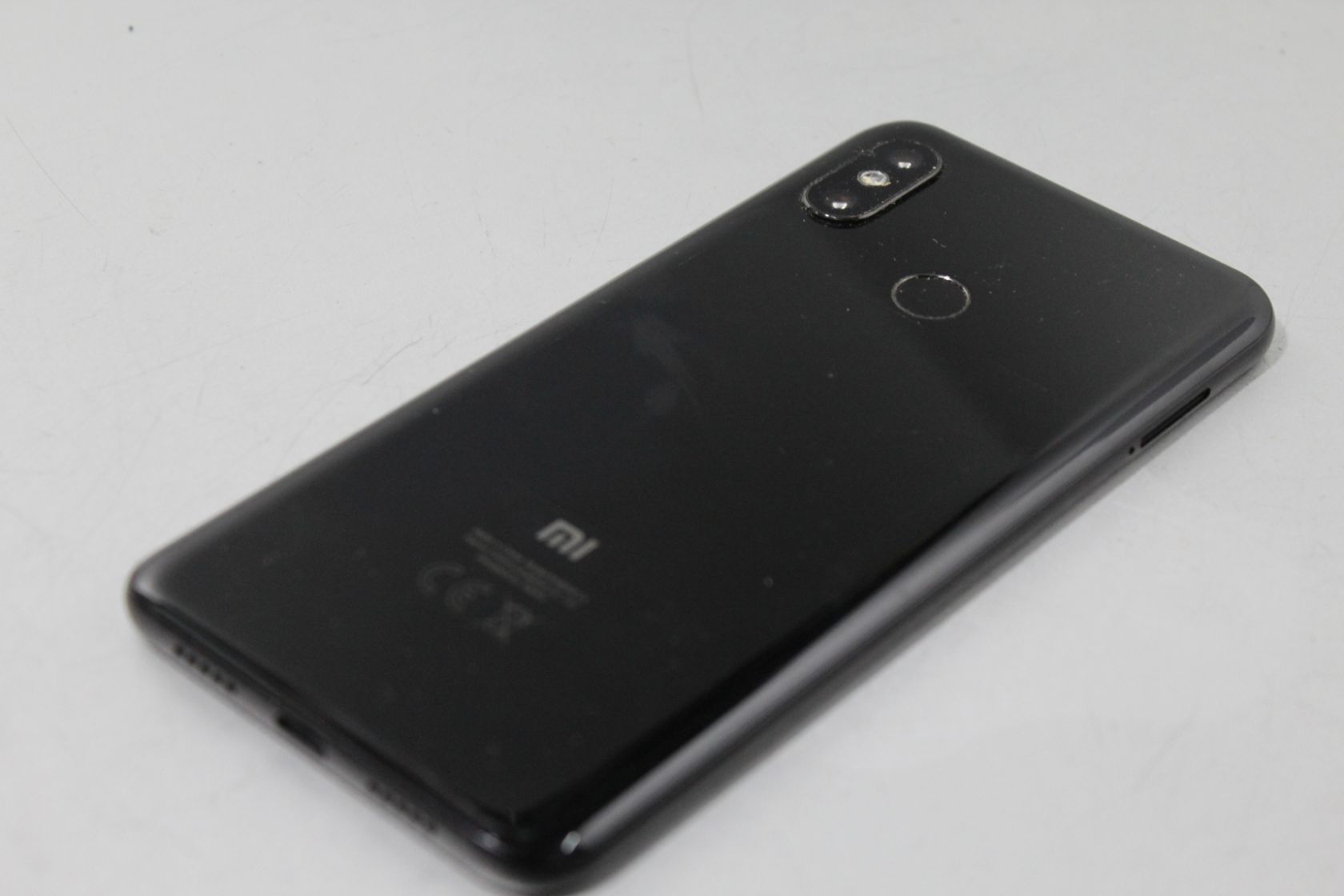 Смартфон №2826 Xiaomi MI 8 6/64 GB M1803E1A - фото фото фото 0