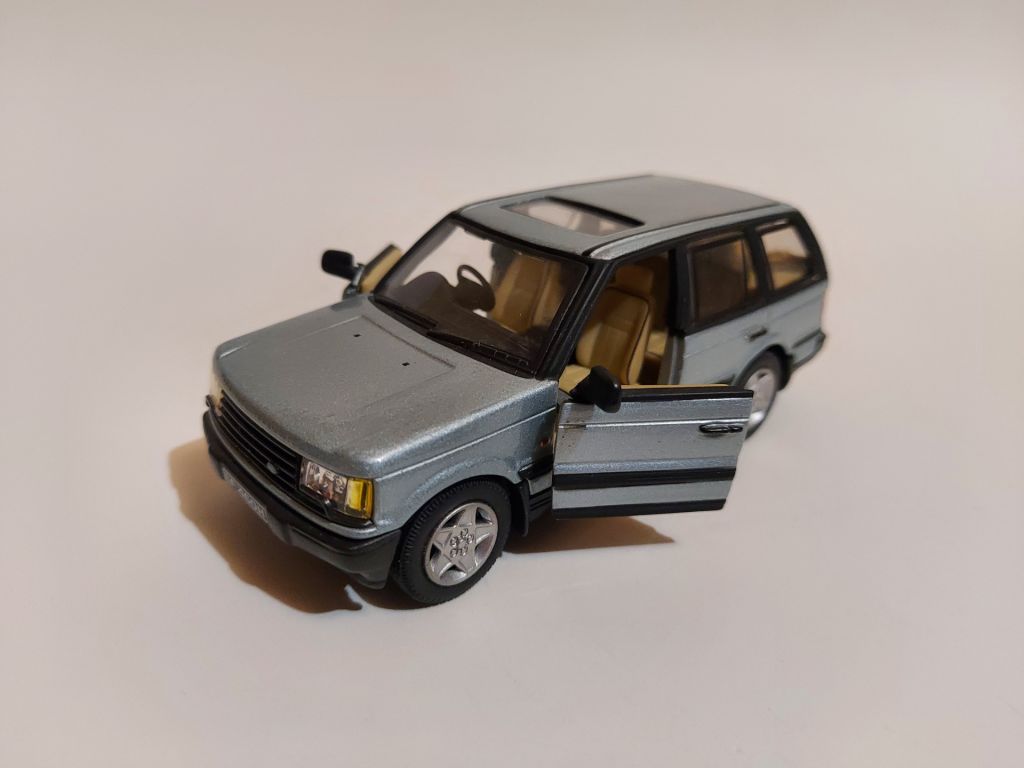 Hongwell Cararama 1:43 Range Rover 4.6 HSE - фото фото фото 4