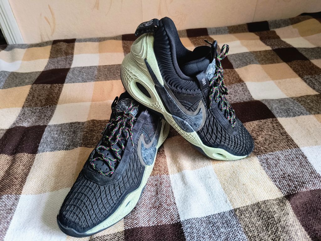 Кросівки Nike Cosmic Unity 'Green Gloy' - фото фото фото 1