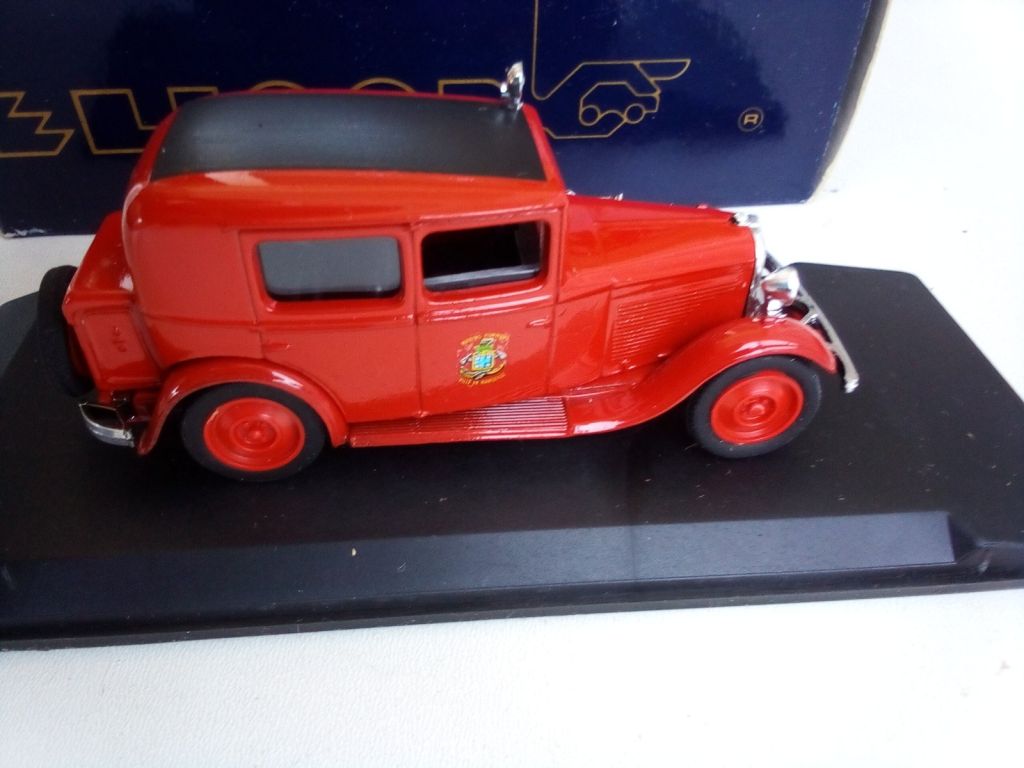 PEUGEOT 201 BERLINE POMPIERS 1931 by Eligor 1:43 - фото фото фото 1