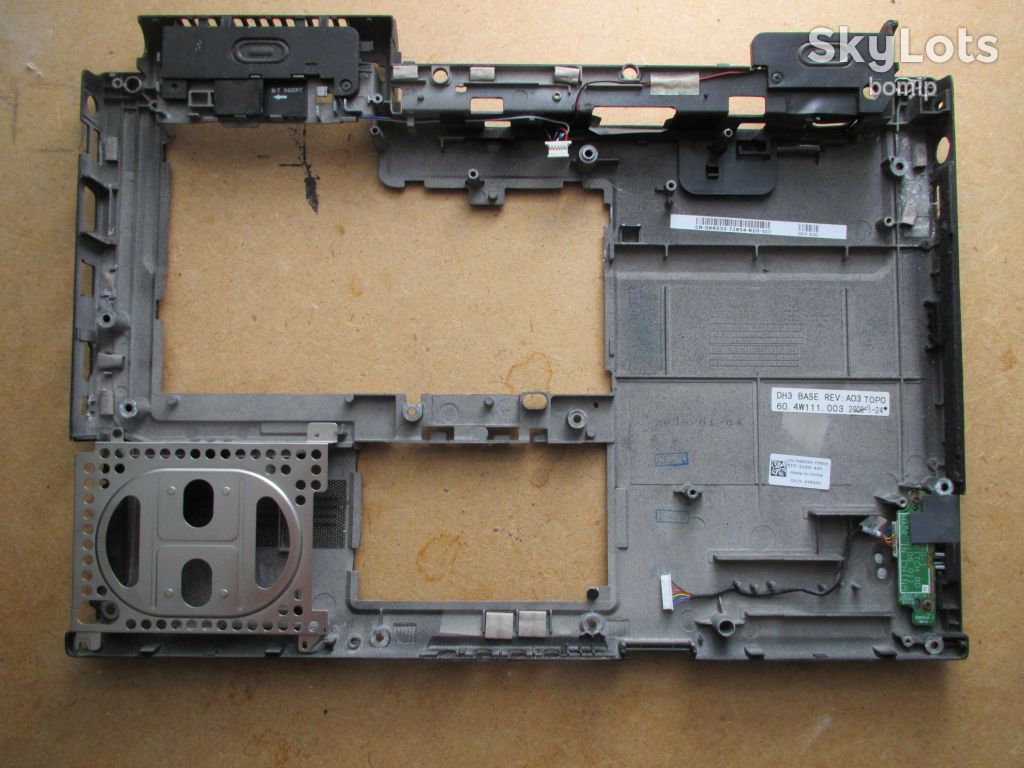 корпус ноутбука Dell XPS M1530 - поддон  (CN-0XR533) - фото фото фото 1