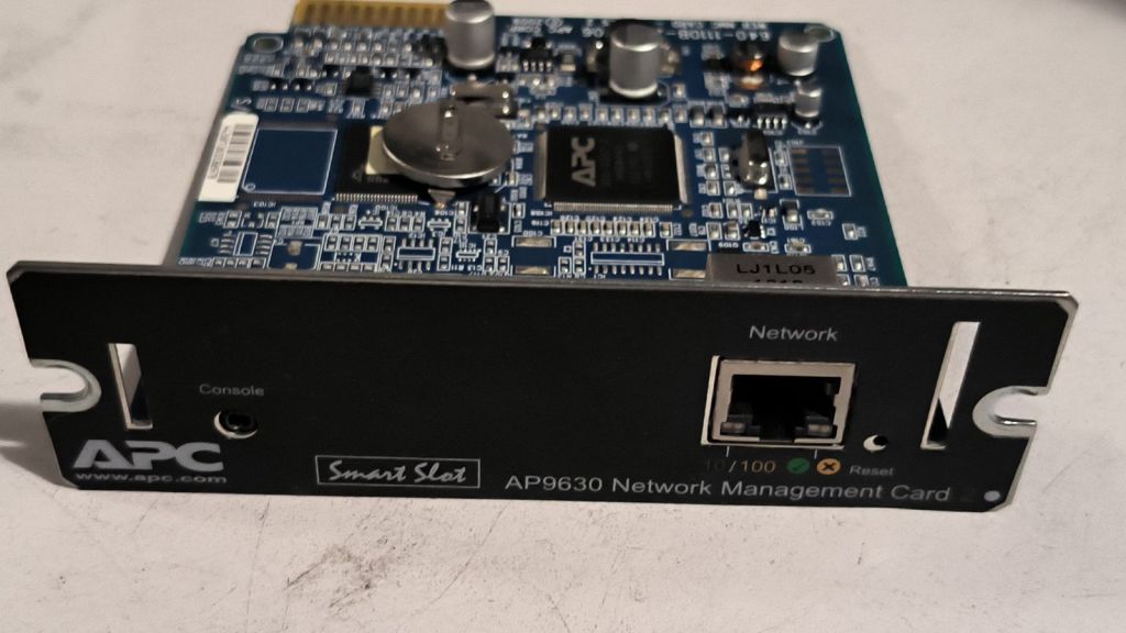 Плата мережевого керування APC AP9630 Network Management Card - фото фото фото 0
