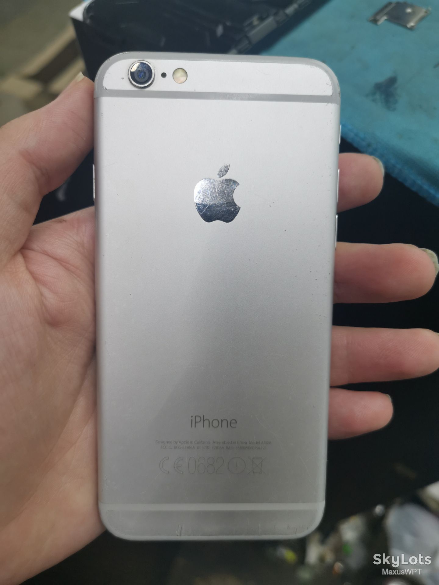 #1742 Sklad Iphone 6 silver icloud half lcd - фото фото фото 1