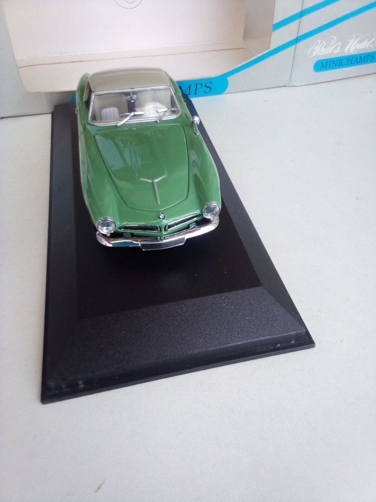 1/43 Minichamps BMW 507 Cabriolet Soft Top - фото фото фото 9