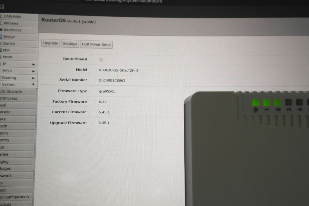 Wi-Fi Роутер Mikrotik hAP AC RB962UiGS-5HacT2HnT AC1750 - фото фото фото 9